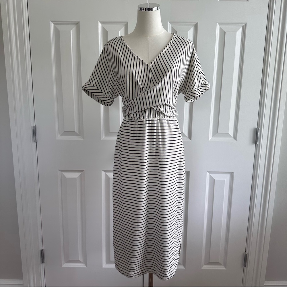 Urban Outfitters Black White Terry Striped  Front Tie V-Neck Midi Dress Size XS